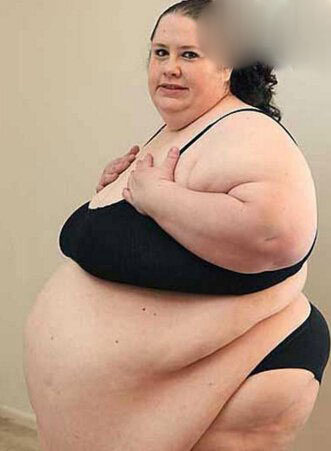 “超级胖妞”罗莎莉·布拉德福德 重1108斤(已逝)